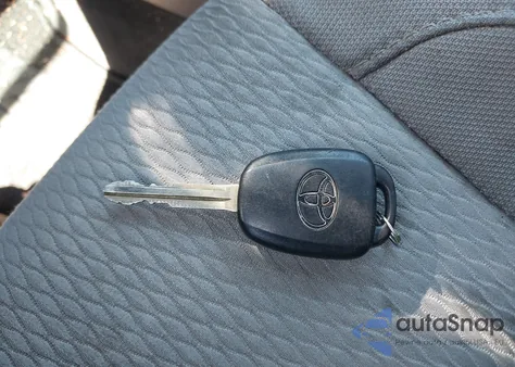 2016 Toyota Corolla Le z USA, uszkodzony, nr VIN 2T1BURHE0GC639979